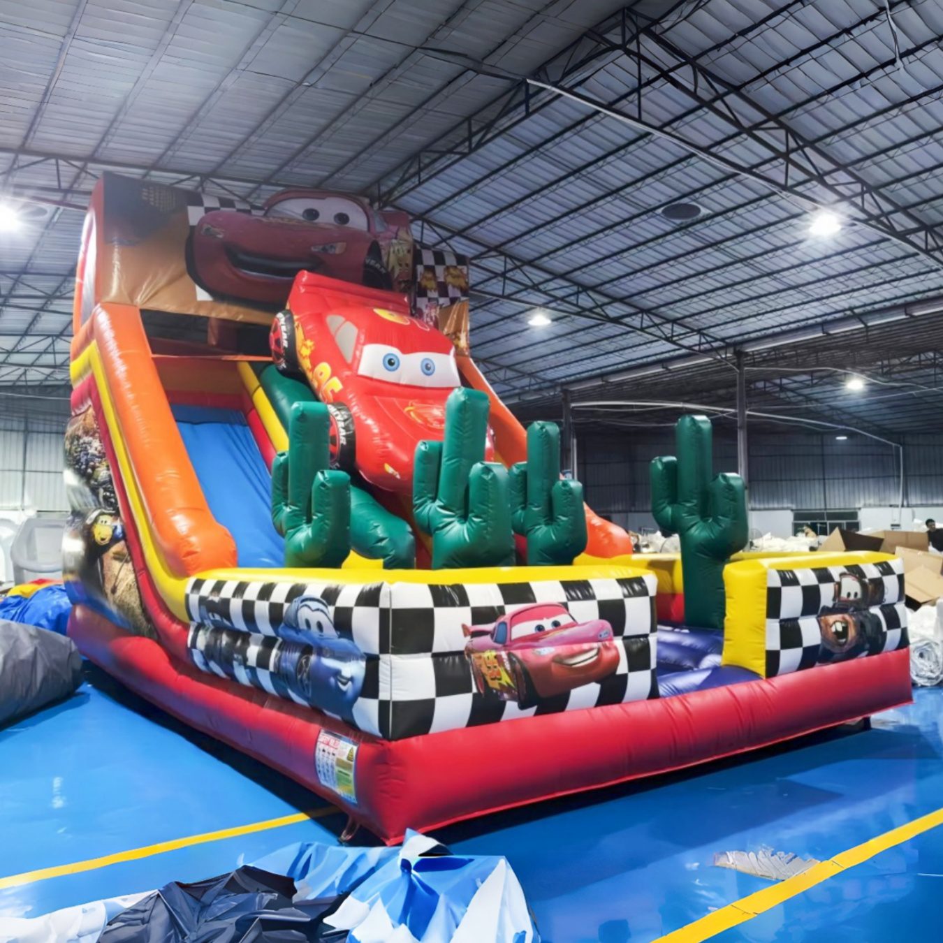 car race bounce hosue 33