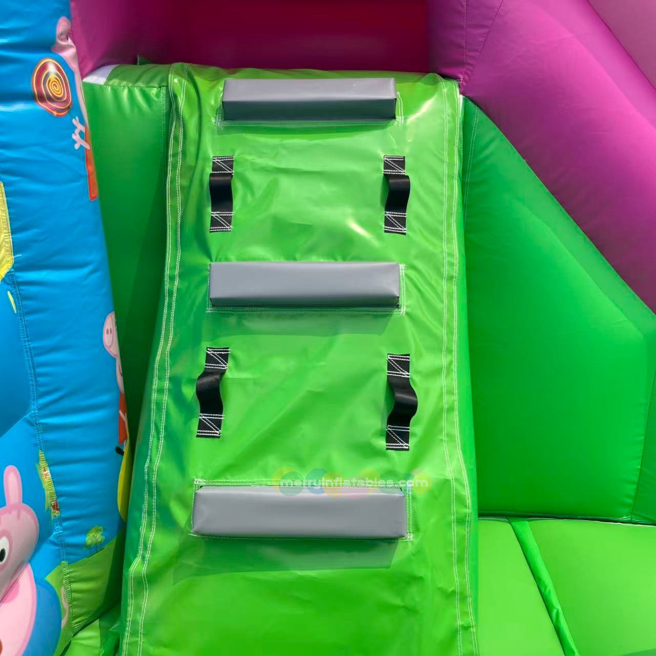 Peppa pig bouncy 7